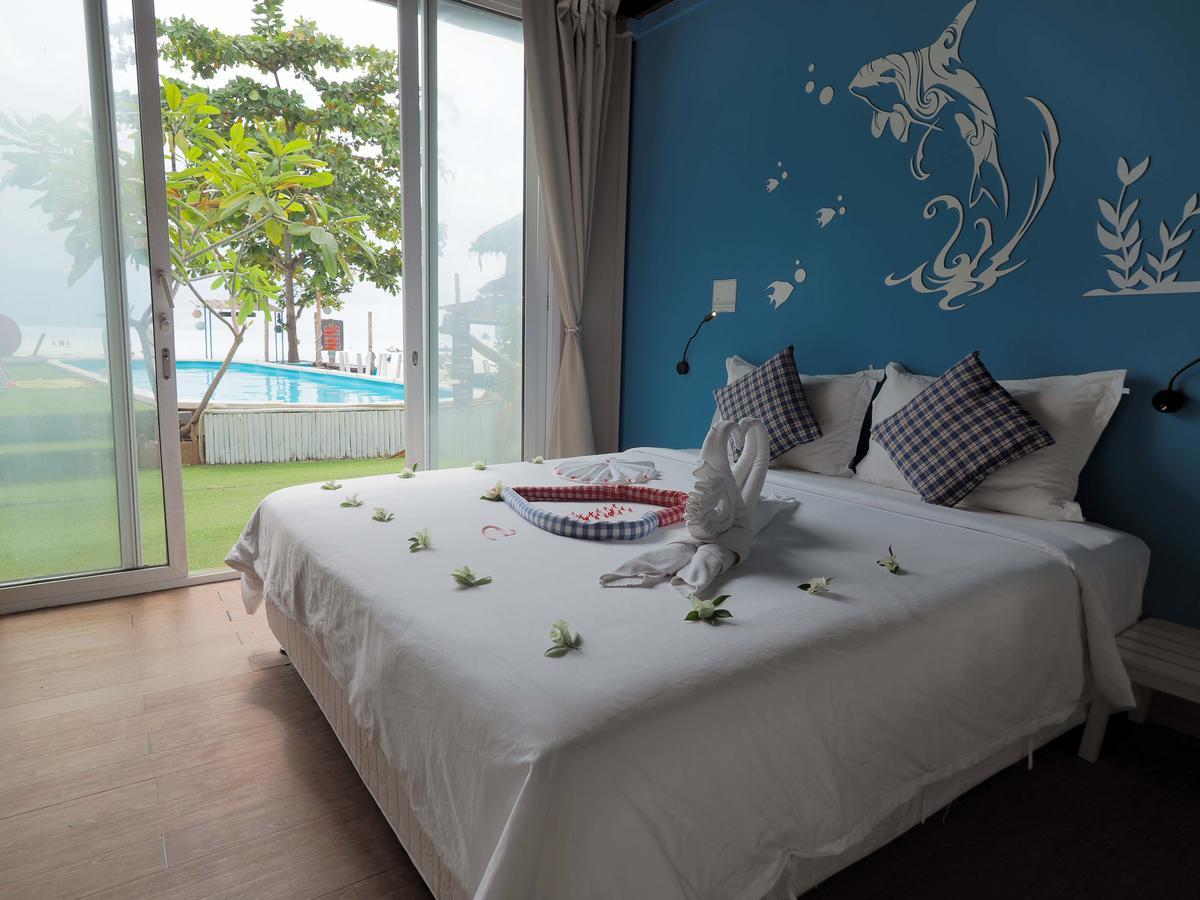 The Beacha Club Hotel Phi Phi Don Exterior photo